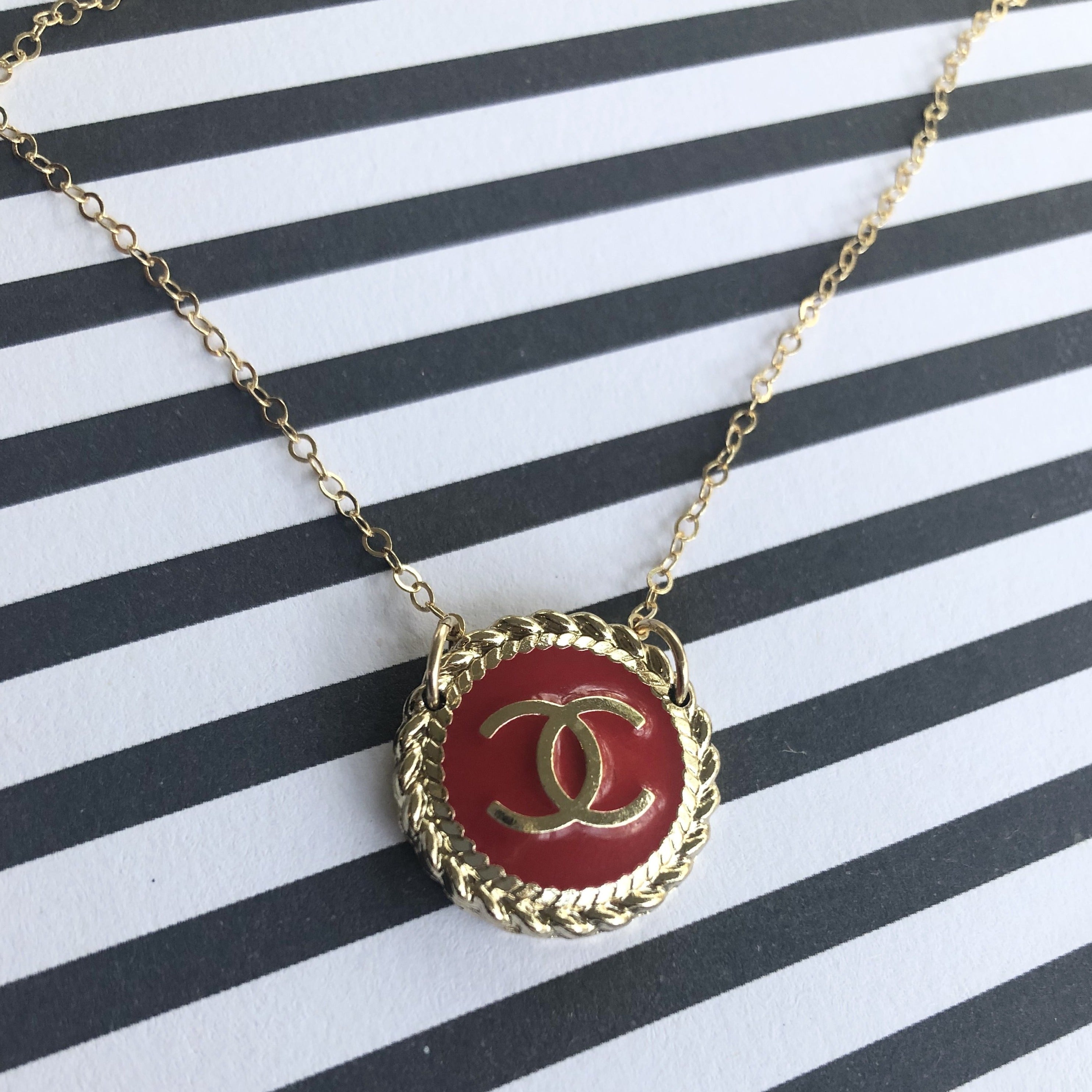 Chanel Vintage CC Logo Flower Pendant Necklace